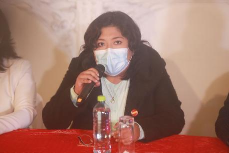 Betssy Chávez: todos los sectores deben poner de su parte para dar paz al país