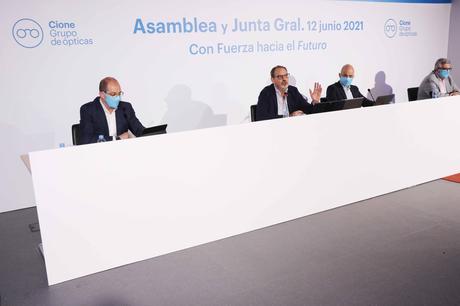 Cione, con fuerza hacia el futuro 