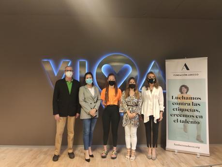 Estudiantes con discapacidad de la Universidad de Granada se preparan para el empleo con la Cátedra VivaGym