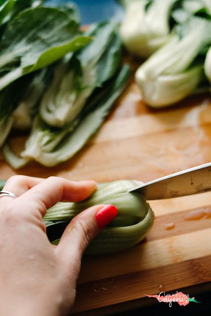 Bok choy con salsa de miso  / 청경채 된장무침