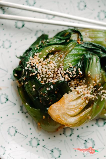 Bok choy con salsa de miso  / 청경채 된장무침