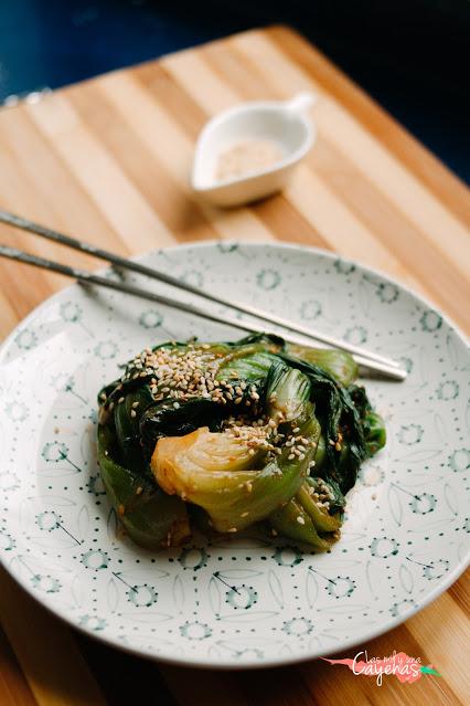 Bok choy con salsa de miso  / 청경채 된장무침