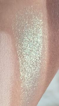 energy swatch Paleta Stoned Vibes MIni de Urban Decay 07