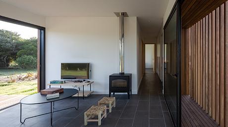 Casa Luanda, José Ignacio, Uruguay / Arq.Celia Bentancur – Arq. Fernando Navarro luanda-13