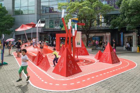 Plazas temporales: trece ejemplos de espacios públicos que activan ciudades DSC_5577
