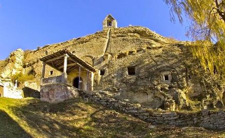 Entre Iglesias Rupestres y Románico (I) : De Alar del Rey a Aguilar de Campoo, Palencia Las ermitas rupestres de Valderredible | El Correo