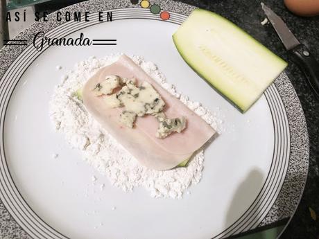 San jacobos de calabacín con queso azul y pavo