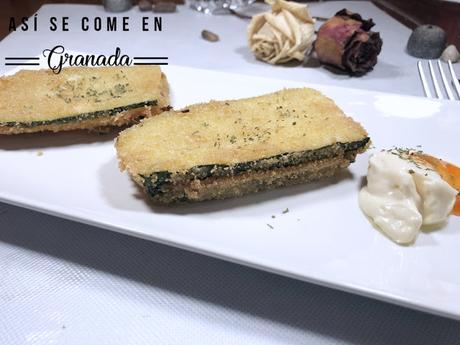 San jacobos de calabacín con queso azul y pavo