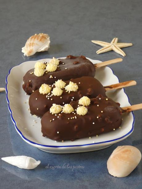 Polos de Leche bañados en Chocolate