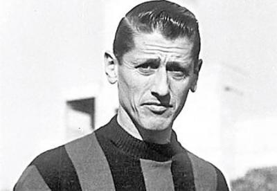 mejores futbolistas uruguayos de la historia 