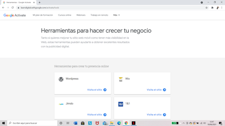 GOOGLE: 5 MANERAS DE AYUDAR A TU NEGOCIO Google Actívate: Herramientas para tu negocio
