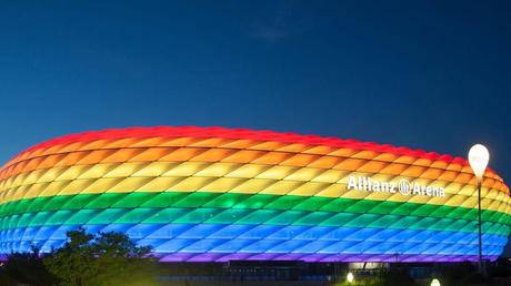 La UEFA prohíbe que el estadio de Múnich se ilumine con colores Lgbt