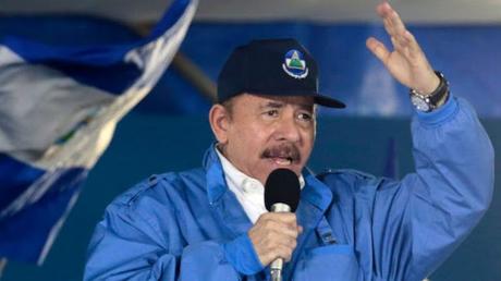 Negro Veras, escribe: Nicaragua, Los Chamorros y los dineros de la USAID.