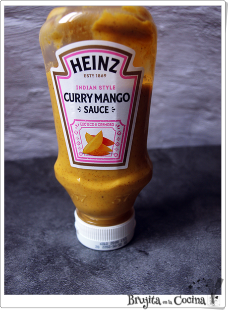 Gofres de patata con pollo y salsa de curry - mango Gofres de patata con pollo y salsa de curry - mango