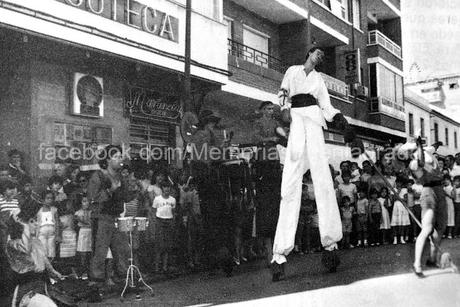 La Discoteca Martinelli en la calle de la Plaza La Discoteca Martinelli en la calle de la Plaza