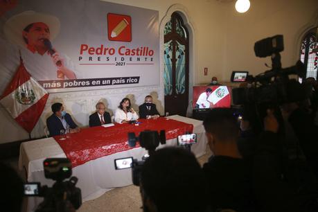 Perú Libre rechaza pretensión de someter resultados electorales a auditoría internacional Perú Libre rechaza pretensión de someter resultados electorales a auditoría internacional