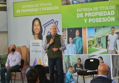 CON ENTREGA DE TÍTULOS DE PROPIEDAD MEXIQUENSES CUENTAN CON CERTEZA JURÍDICA EN SU PATRIMONIO Y SE LES APOYA CON AHORROS EN COSTOS DEL PROCESO: ALFREDO DEL MAZO CON ENTREGA DE TÍTULOS DE PROPIEDAD MEXIQUENSES CUENTAN CON CERTEZA JURÍDICA EN SU PATRIMONIO Y SE LES APOYA CON AHORROS EN COSTOS DEL PROCESO: ALFREDO DEL MAZO