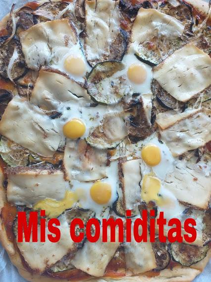 PIZZA DE VERDURAS Y QUESO DE CABRA MALAGUEÑA CON ACEITE DE OLIVA VIRGEN EXTRA Y SALVADO DE AVENA