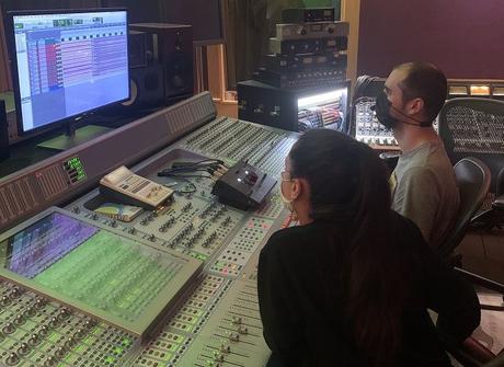 Vision Direct premia con 10.000? a los ganadores de su concurso de jingles