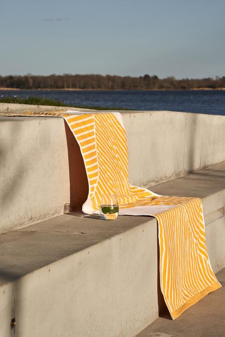delikatissen toallas diseño nórdico toallas de verano toallas de playa toallas de piscina toallas de diseño toallas de baño toallas bonitas textiles diseño nórdico sea towels scandinavian textiles scandinavian design towels scandinavian design textiles pool towles beach towels  