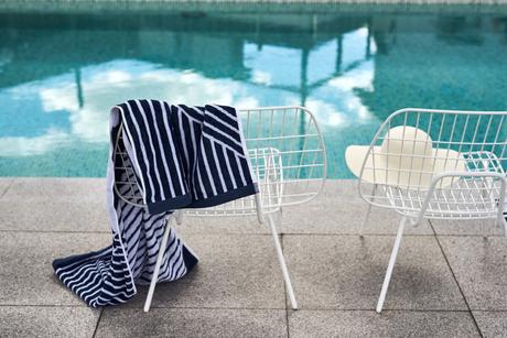 delikatissen toallas diseño nórdico toallas de verano toallas de playa toallas de piscina toallas de diseño toallas de baño toallas bonitas textiles diseño nórdico sea towels scandinavian textiles scandinavian design towels scandinavian design textiles pool towles beach towels  