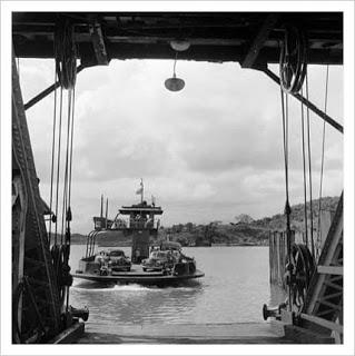 El Viejo Thatcher Ferry