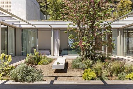 delikatissen vistas al mediterráneo villa de verano villa de hormigón con piscina spanish home open kitchen open concept estilo moderno minimalista estilo contemporáneo estilo bruto decoración interiores decoración girona coastal spain casa de hormigón delikatissen vistas al mediterráneo villa de verano villa de hormigón con piscina spanish home open kitchen open concept estilo moderno minimalista estilo contemporáneo estilo bruto decoración interiores decoración girona coastal spain casa de hormigón