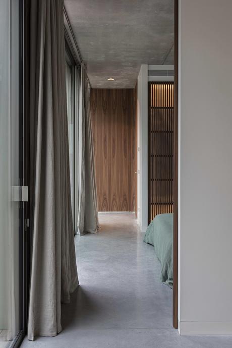 delikatissen vistas al mediterráneo villa de verano villa de hormigón con piscina spanish home open kitchen open concept estilo moderno minimalista estilo contemporáneo estilo bruto decoración interiores decoración girona coastal spain casa de hormigón delikatissen vistas al mediterráneo villa de verano villa de hormigón con piscina spanish home open kitchen open concept estilo moderno minimalista estilo contemporáneo estilo bruto decoración interiores decoración girona coastal spain casa de hormigón