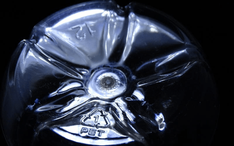 El reciclaje de plásticos de un solo uso se confunde con los códigos de identificación de resinas plásticas