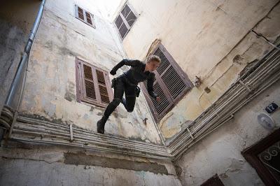 Viuda Negra; Revolviendo en el pasado y en la guerra fría