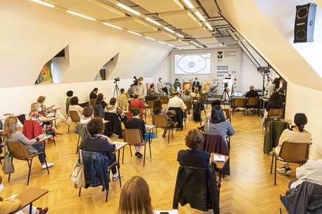 Expertos abogan por reflexionar y tomar decisiones anticipatorias sobre la pandemia en la jornada del COEGI 