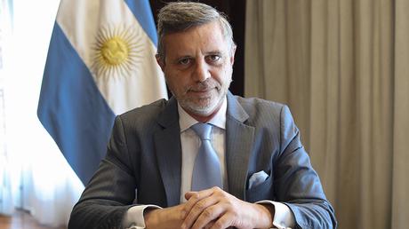 Schale: sustitución importaciones pilar política industrial Gobierno