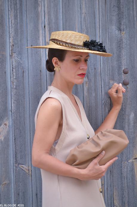 BEIGE DRESS. #PAMELASAHARA. BEIGE DRESS. #PAMELASAHARA.