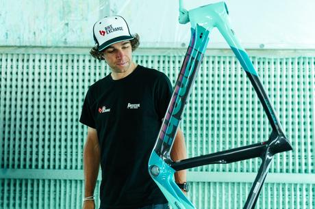 Bianchi Oltre XR4 la bicicleta del Team BikeExchange para el Tour de Francia