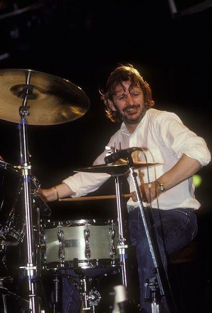 Efemérides del Rock y Heavy Metal: Qué pasó un 04 de Julio Efemérides del Rock y Heavy Metal: Qué pasó un 04 de Julio