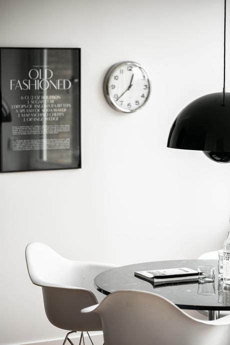 delikatissen scandinavian kitchen scandinavian formal eatingroom scandinavian eatingroom scandi kitchen nordic style nordic kitchen cocina sin muebles arriba cocina nórdica cocina moderna cocina grande cerrada cocina escandinava cocina con office cocina comedor cocina blanca  