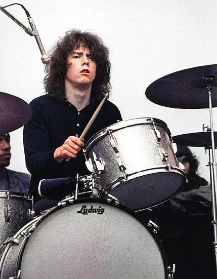 Efemérides del Rock y Heavy Metal: Qué pasó un 06 de Julio