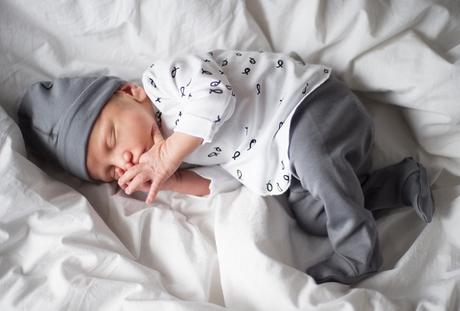 Que ropa de primera puesta del bebé para el hospital se necesita - Paperblog