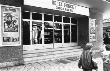 Treinta años sin el cine Robledo