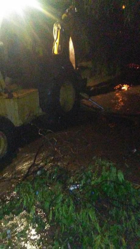 Lluvias inundan colonias en Salinas de Hidalgo