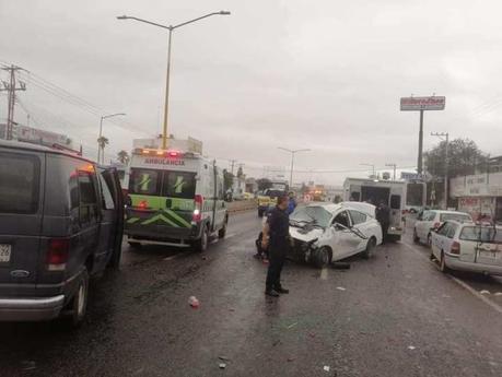 Esta mañana con lluvia deja múltiples accidentes viales en la capital potosina