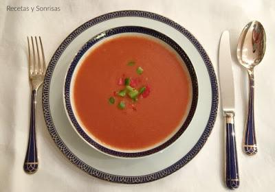 GAZPACHO BY LOLA