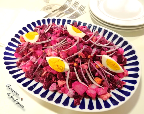 ENSALADA DE REMOLACHA Y PATATA CON ATÚN Y HUEVO DURO ENSALADA DE REMOLACHA Y PATATA CON ATÚN Y HUEVO DURO