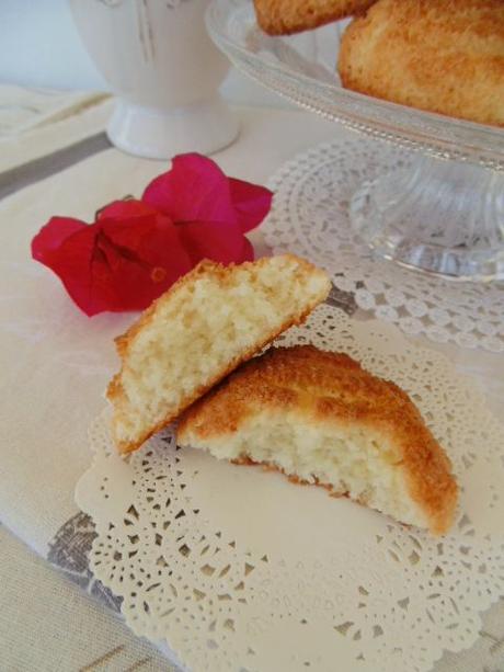 Sultanas de coco & huevo Sultanas de coco & huevo