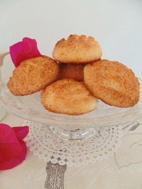 Sultanas de coco & huevo Sultanas de coco & huevo