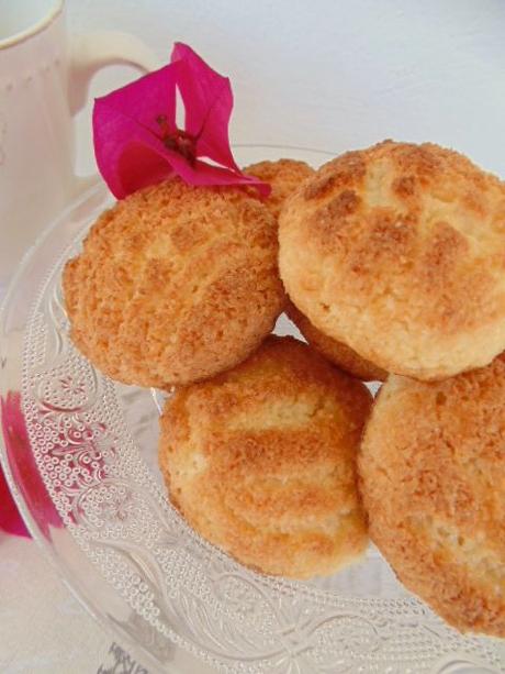 Sultanas de coco & huevo Sultanas de coco & huevo