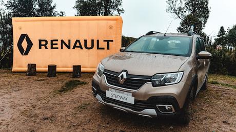 RENAULT ASPICIÓ TUSHIN TRAIL, EN AZOGUES COMPETENCIA PARA FOMENTAR EL DEPORTE