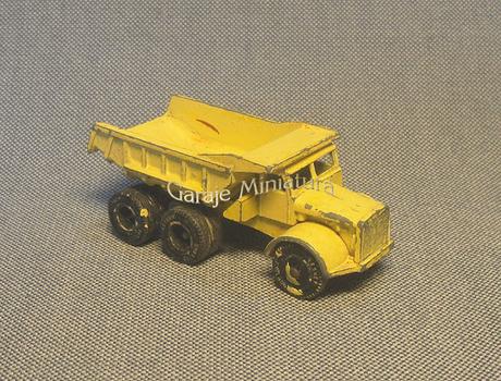 Euclid de Matchbox, un camión volcador para trabajar en canteras Euclid de Matchbox, un camión volcador para trabajar en canteras