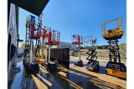 Alquilaplat: Plataforma elevadora de tijera