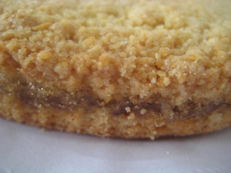 TARTA DE CABELLO DE ÁNGEL ELABORADA CON CRUMBLE